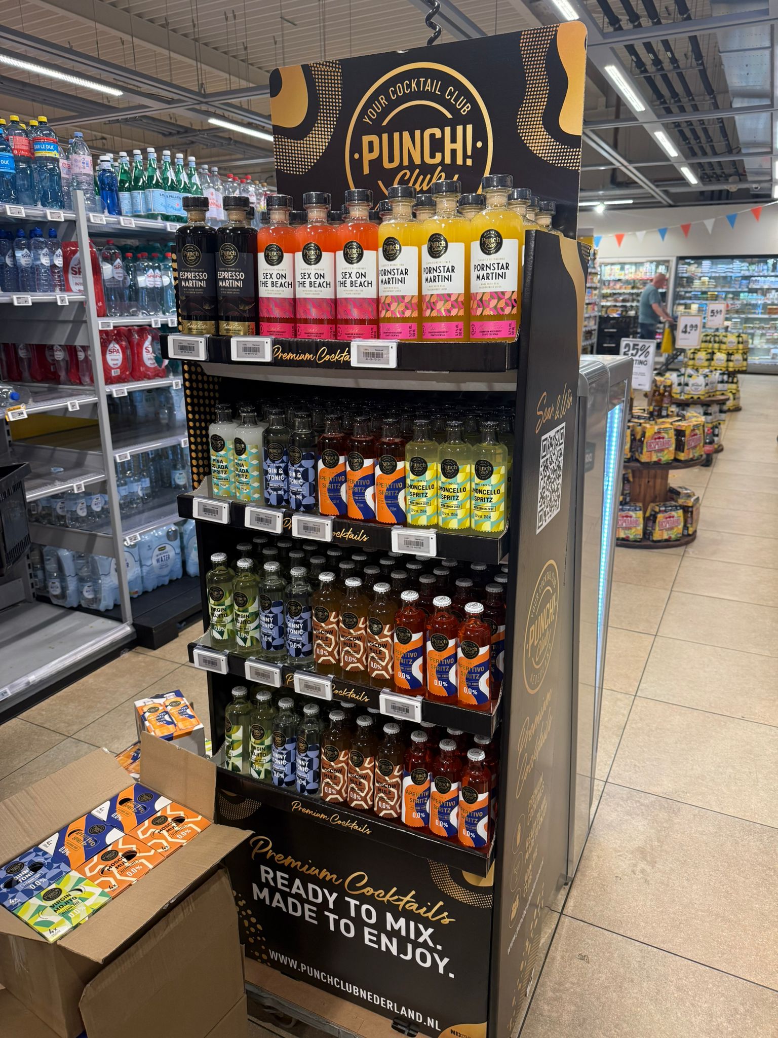 Eigen PunchClub winkelmeubel met cocktails